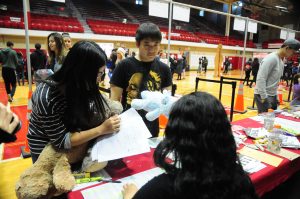 Rutgers Big Chill 2016 5K Race - <p>Counting up the total number of toys</p>