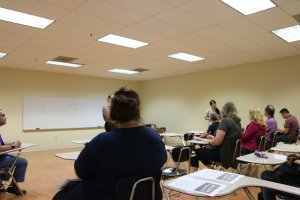 Back to School Night 2017-2018 - <p>Administrator is sharing the plan of new school year with parents </p>